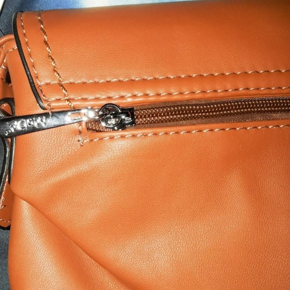 Brown Cognac Tuck & Loop Soft Crossbody Purse Bag - Picture 6 of 8